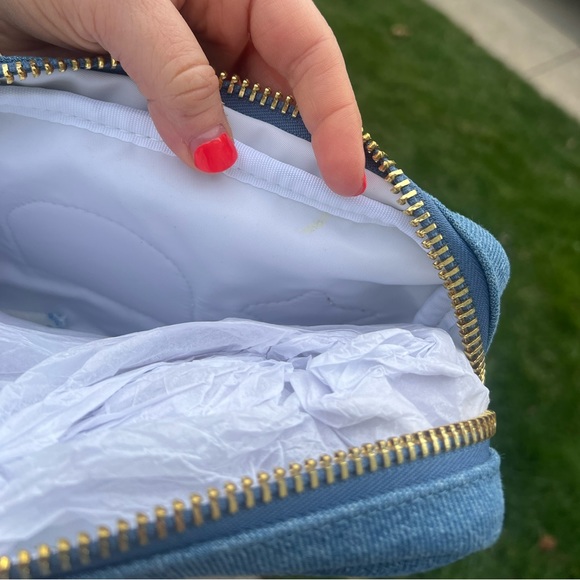 Stoney Clover Lane Small Pouch - Nashville! - Picture 7 of 7